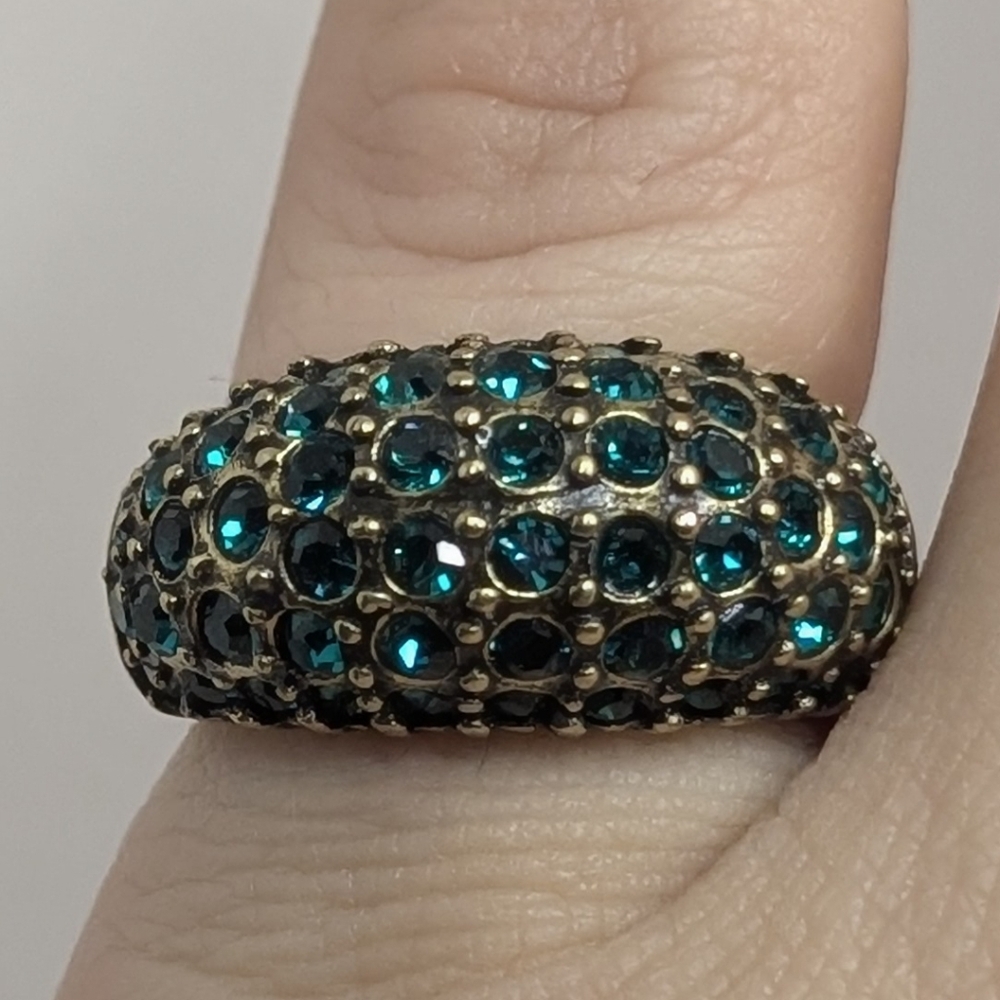 Vintage Heidi Daus Emerald Stone Ring "Hugs From Heidi" Size 6 1/2